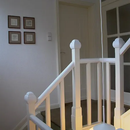 Altes Am Park Гостевой дом Ксантен