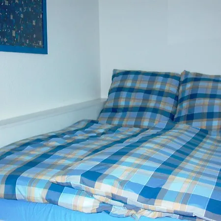 Altes Am Park Гостевой дом Ксантен