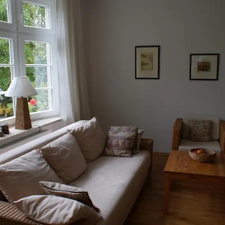 Altes Am Park Гостевой дом Ксантен