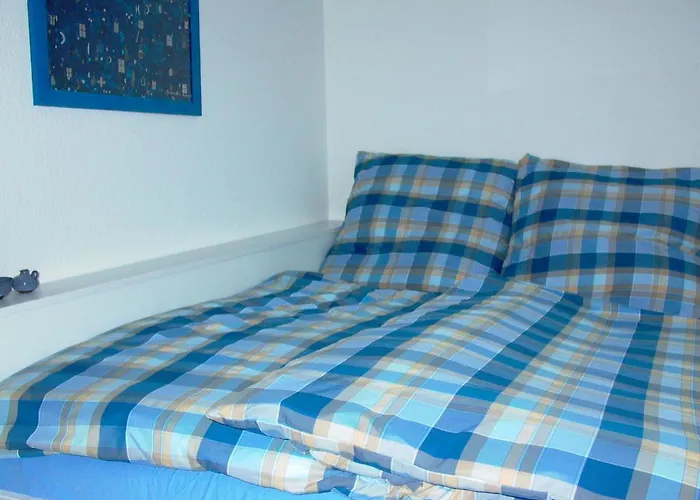 Altes Am Park 招待所 克桑滕