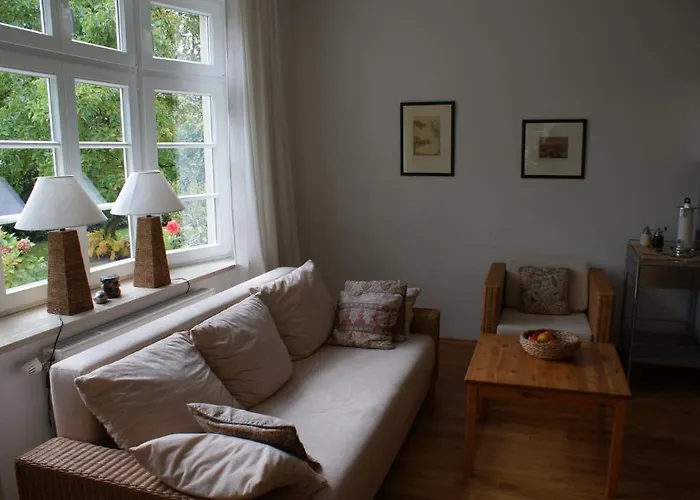 Altes Am Park 招待所 克桑滕